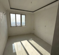 آپارتمان/85 متری/دو خواب/ برندساز