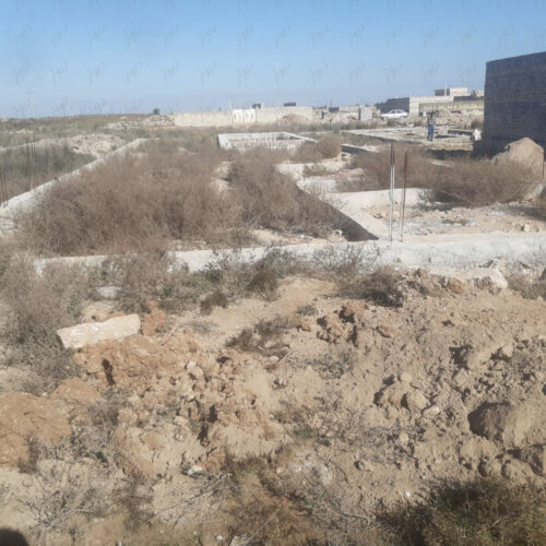 زمین فروشی