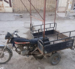 موتورپارکینگی باگاری