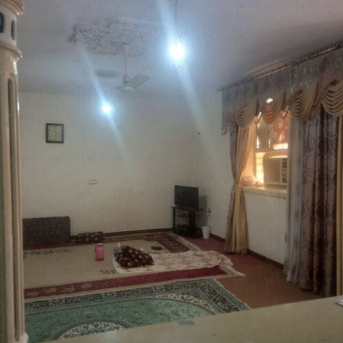 سلام.خونه ویلایی ۱۸۰ متری واقع در چهار راه بهداری