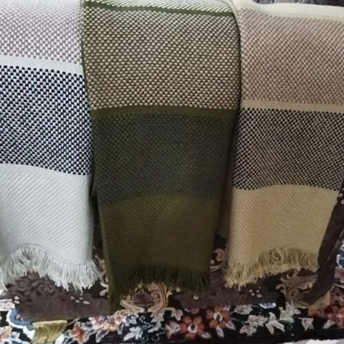 شال زمستانی دررنگ های مختلف