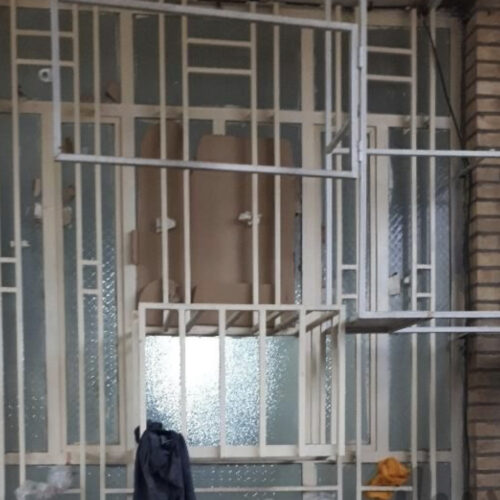 پنجره آهنی شیک