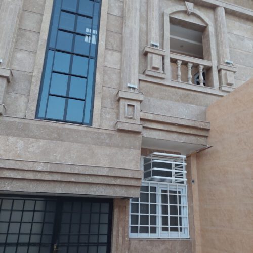 فروش واحدمسکونی یک واحدازچهارواحد