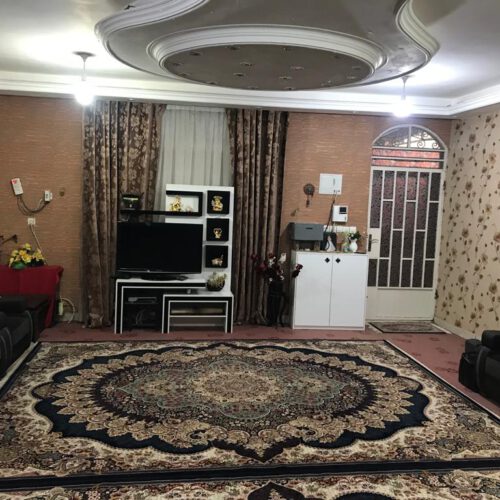 فروش خونه ویلایی فوری بدونه واسطه مسقیم از صاحب ملک