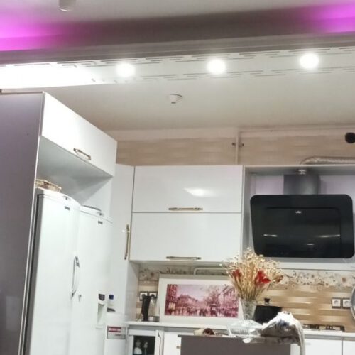 منزل دو طبقه سه واحد