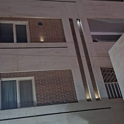 آپارتمان ، طبقه 2 جلو،107متر