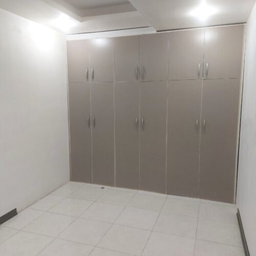 فروش واحد مسکونی 98 متری در کوروش (کوی ملت)