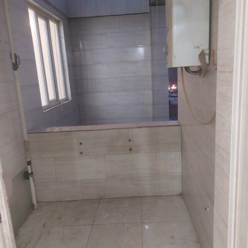 فروش واحد مسکونی 98 متری در کوروش (کوی ملت)