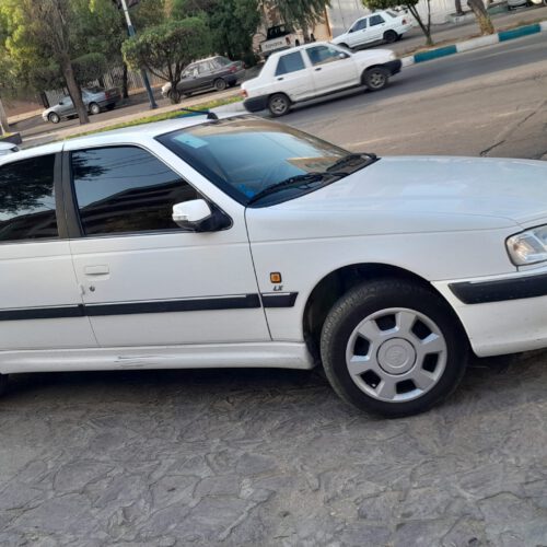 پژو پارس سفید tu5
