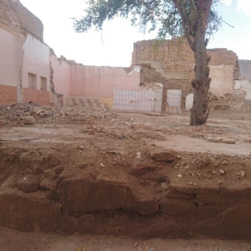 فروش خانه کلنگی مسکونی 180 متر دارای سند سیم سرب متری12 ملیون تومان