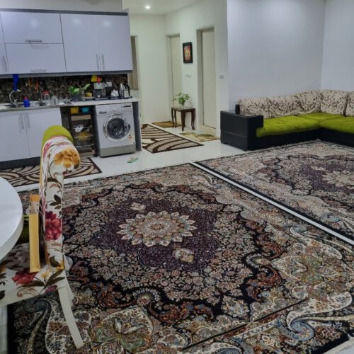 فروش آپارتمان 130 متری روبروی دانشگاه آزاد
