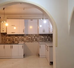 فروش یک آپارتمان مسکونی مجتمع چهار واحدی سنتی
