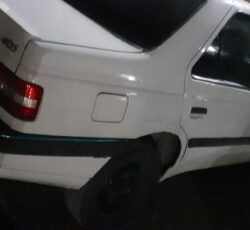 پژو 405سفید slx