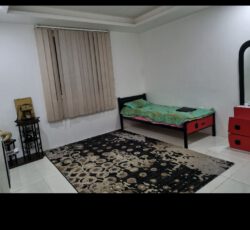 فروش آپارتمان 130 متری روبروی دانشگاه آزاد