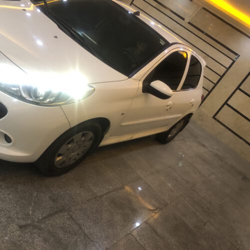 پژو 207 دنده ایی