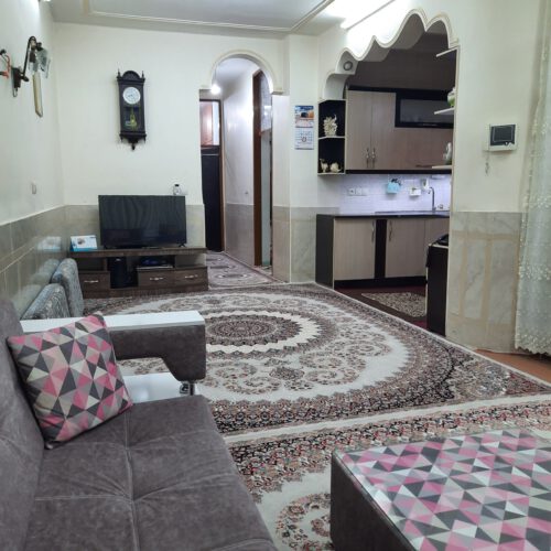 آپارتمان چهار واحد همکف 82متری