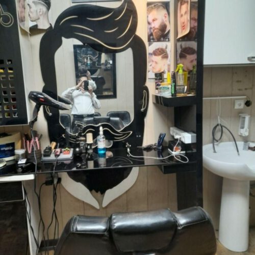مغازه آرایشگری