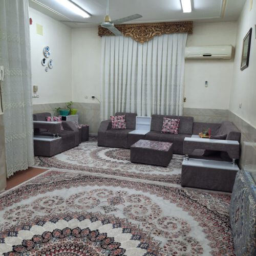 آپارتمان چهار واحد همکف 82متری