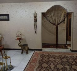واحد مسکونی با موقعیت تجاری