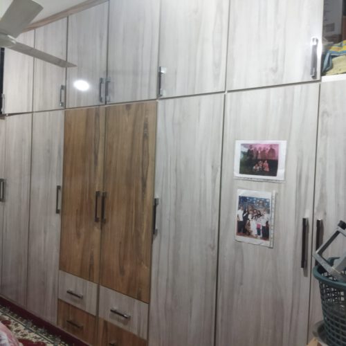 فروش یک واحد از سه واحدمسکونی