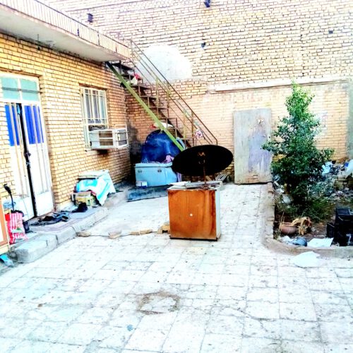 منزل236متری مولوی خ مانی باقابلیت ساخت 4مغازه تک برگ