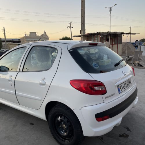 پژو 207tu3
