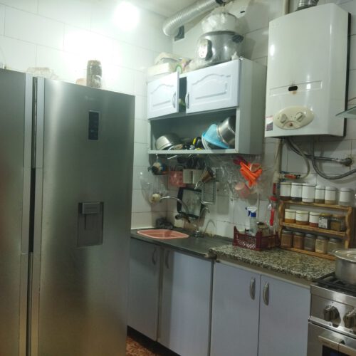 فروش یک واحد از سه واحدمسکونی