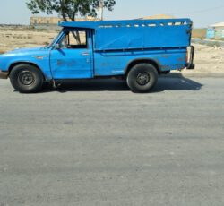 نیسان وانت مدل 72