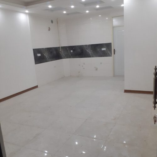 اپارتمان اکباتان 70 متری کلید اول