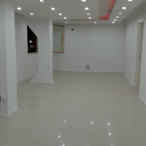 100 متری با موقعیت تجاری اداری