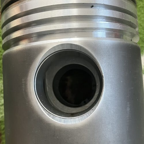پیستون بنز کمیرس